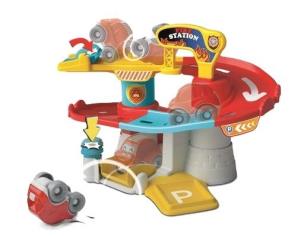 Straż pożarna i przewrotne samochodziki. Wydawca: Clementoni. Multiszop.pl Opakowanie Straż pożarna i przewrotne samochodziki