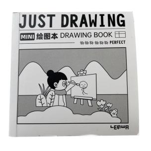 Opakowanie Szkicownik 100x100/80K Dziewczynka w górach