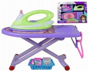 Opakowanie Żelazko z deską do prasowania i akcesoriami