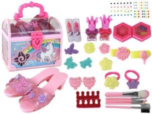 Opakowanie Zestaw kosmetyków w kuferku