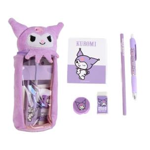 Akcesoria szkolne z piórnikiem Hello Kitty Kuromi. Wydawca: Artesania Cerda. Multiszop.pl Opakowanie Akcesoria szkolne z piórnikiem Hello Kitty Kuromi