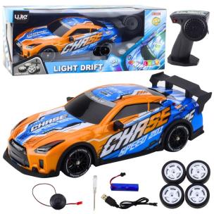 Auto sportowe R/C podświetlana karoseria pomarańcz. Wydawca: Leantoys. Multiszop.pl Opakowanie Auto sportowe R/C podświetlana karoseria pomarańcz