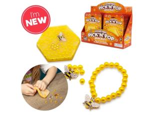 Bransoletka własnej roboty - pszczółki. Wydawca: One for Fun. Multiszop.pl Opakowanie Bransoletka własnej roboty - pszczółki