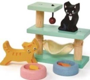 Opakowanie Figurki kotki z akcesoriami drewniane