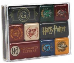 Harry Potter Magnesy Domy Hogwartu. Wydawca: Half Moon Bay. Multiszop.pl Opakowanie Harry Potter Magnesy Domy Hogwartu