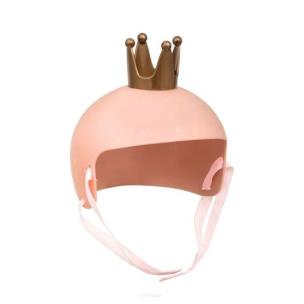 Kask rowerowy dla lalki. Wydawca: MICKI. Multiszop.pl Opakowanie Kask rowerowy dla lalki