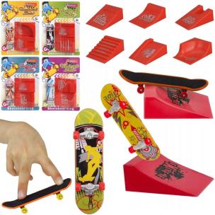 Opakowanie Mini deskorolka z rampą MIX