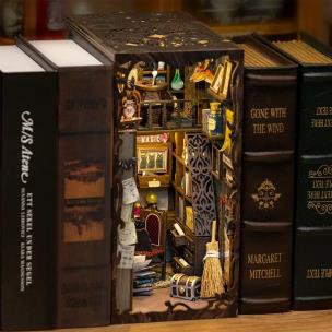 Opakowanie Miniaturowy domek Book Nook Magiczna apteka