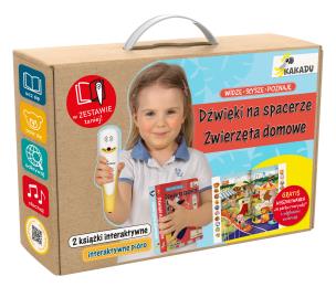 Pakiet z piórem KAKADU. Widzę, słyszę, poznaję. Dźwięki na spacerze / Widzę, słyszę, poznaję. Zwierzęta domowe. Kakadu. Autor: Opracowanie zbiorowe. Multiszop.pl Okładka książki Pakiet z piórem KAKADU. Widzę, słyszę, poznaję. Dźwięki na spacerze / Widzę, słyszę, poznaję. Zwierzęta domowe. Kakadu