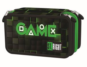 Piórnik potrójny z wyposażeniem PC5 Green Game. Wydawca: ST-MAJEWSKI. Multiszop.pl Opakowanie Piórnik potrójny z wyposażeniem PC5 Green Game