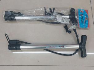 Opakowanie Pompka ręczna 42cm MIX