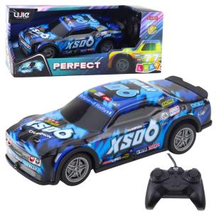 Samochód wyścigowy RC świecąca obwoluta. Wydawca: Leantoys. Multiszop.pl Opakowanie Samochód wyścigowy RC świecąca obwoluta