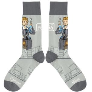 Skarpetki - Maria Skłodowska-Curie rozm. 42/46. Wydawca: Molom. Multiszop.pl Opakowanie Skarpetki - Maria Skłodowska-Curie rozm. 42/46