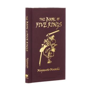The Book of Five Rings wer. angielska. Autor: Miyamoto Musashi. Multiszop.pl Okładka książki The Book of Five Rings wer. angielska