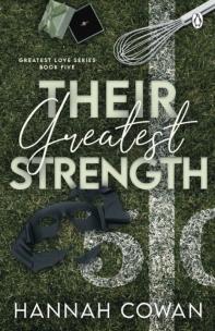 Their Greatest Strength wer. angielska. Autor: Hannah Cowan. Multiszop.pl Okładka książki Their Greatest Strength wer. angielska