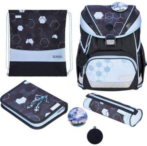 Tornister Ultralight XL Plus Cyber Soccer. Wydawca: HERLITZ. Multiszop.pl Opakowanie Tornister Ultralight XL Plus Cyber Soccer