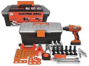 Opakowanie Wiertarka na baterie z akcesoriami w walizce