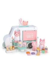 Wóz z mlecznymi koktajlami i lodami rodzina Kitty. Wydawca: Tender Leaf Toys. Multiszop.pl Opakowanie Wóz z mlecznymi koktajlami i lodami rodzina Kitty