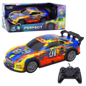 Wyścigówka R/C święcąca obudowa. Wydawca: Leantoys. Multiszop.pl Opakowanie Wyścigówka R/C święcąca obudowa