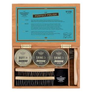 Zestaw do pielęgnacji butów w pudle po cygarach. Wydawca: Gentlemen's Hardware. Multiszop.pl Opakowanie Zestaw do pielęgnacji butów w pudle po cygarach