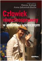 Okładka książki Człowiek niepełnosprawny w otoczeniu społecznym