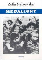Okładka książki Medaliony SIEDMIORÓG