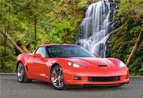 Okładka książki Puzzle 1000 Chevrolet Corvette przy wodosp. CASTOR