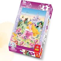 Okładka książki Puzzle 30 Księżniczki Letni poranek TREFL