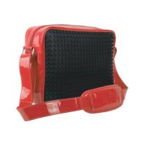 Opakowanie Pixelowa lakierowana torba - czerwona