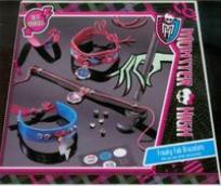 Okładka książki Monster High. Skórzane bransoletki