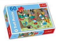 Okładka książki Puzzle 60 Smerfy w lesie TREFL