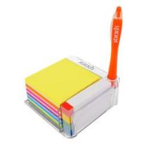 Okładka książki Przybornik z karteczkami (notes 76x76, zakł.76x14)