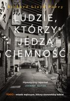 Okładka książki Ludzie, którzy jedzą ciemność