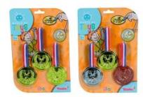 Okładka książki 3 medale, 2 rodzaje