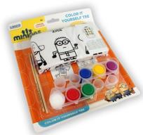 Okładka książki Minionki 2 koszulka do kolorowania 5-6 lat