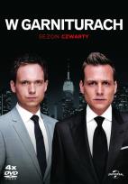 Okładka książki W garniturach sez.4 BOX 4DVD
