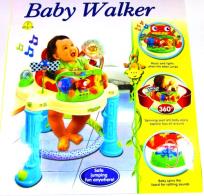 Opakowanie Chodzik multifunkcyjny