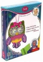 Okładka książki D&M Uszyj filcową zawieszkę z sową