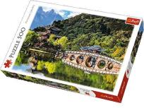 Opakowanie Puzzle 500 Staw Czarnego Smoka TREFL