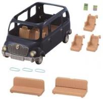Okładka książki Sylvanian Families Rodzinny siedmioosobowy Minivan