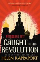 Okładka książki Caught in the Revolution Petrograd 1917