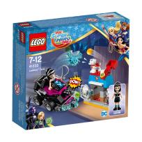 Okładka książki Lego DC SUPER HERO 41233 Lashina i jej pojazd