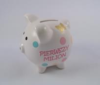 Opakowanie Skarbonka świnka z grafiką motyli - Pierwszy milion