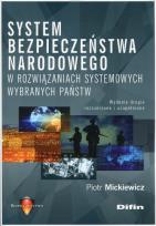 Okładka książki System bezpieczeństwa narodowego w rozwiązaniach..