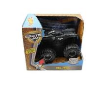 Opakowanie Hot Wheels Monster Jam Batman Rev Tredz