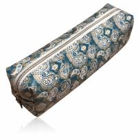 Okładka książki Piórnik prostokątny Oczka białe