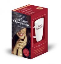 Okładka książki Czas pokaże + kubek