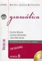 Opakowanie Gramatica Medio B1 con soluciones + CD