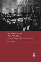 Opakowanie Warsaw Pact Reconsidered