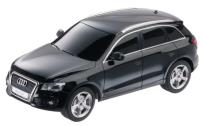Opakowanie Audi Q5 1:24 R/C samochód zdalnie sterowany